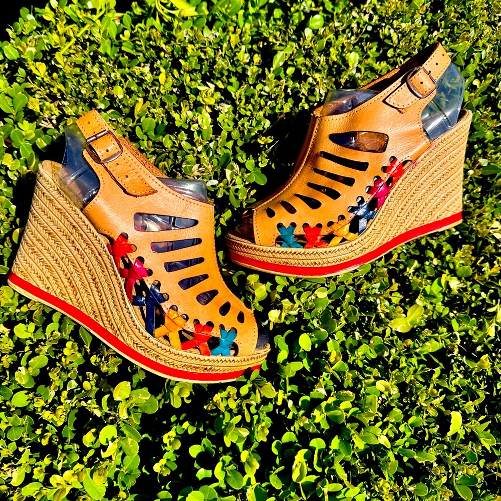 Huarache Sandal - Mexican style Boho Hippie SIZE 25 approximately a SIZE 6 NWT